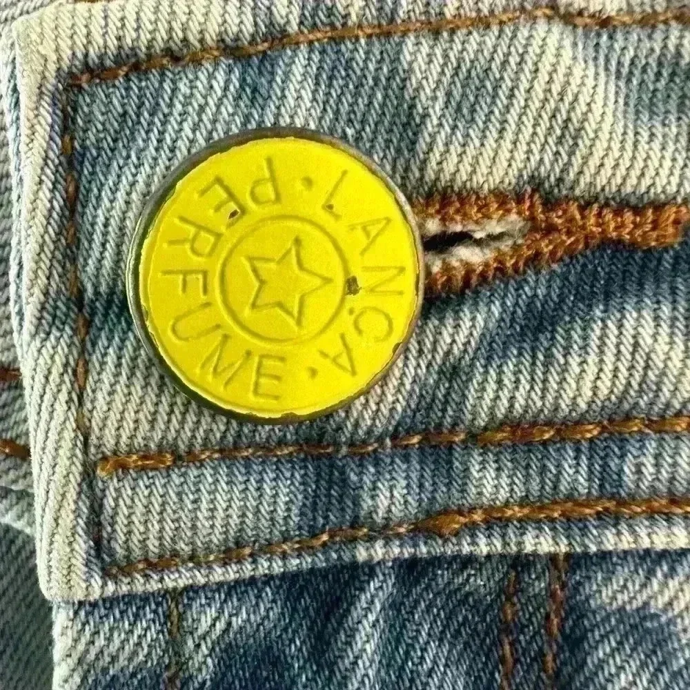 LANCA PERFUME NWOT Raw Hem High Ride W/Yellow Leather Logo Stitched On Sz 38/7